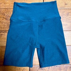 Beyond Yoga High-Waisted Biker Shorts, like new!